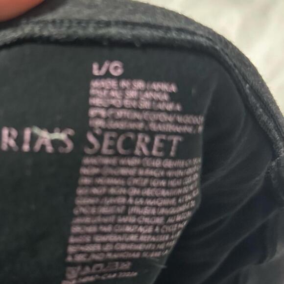 Y2K Vintage Victoria’s Secret Cropped leggings - Picture 5 of 5